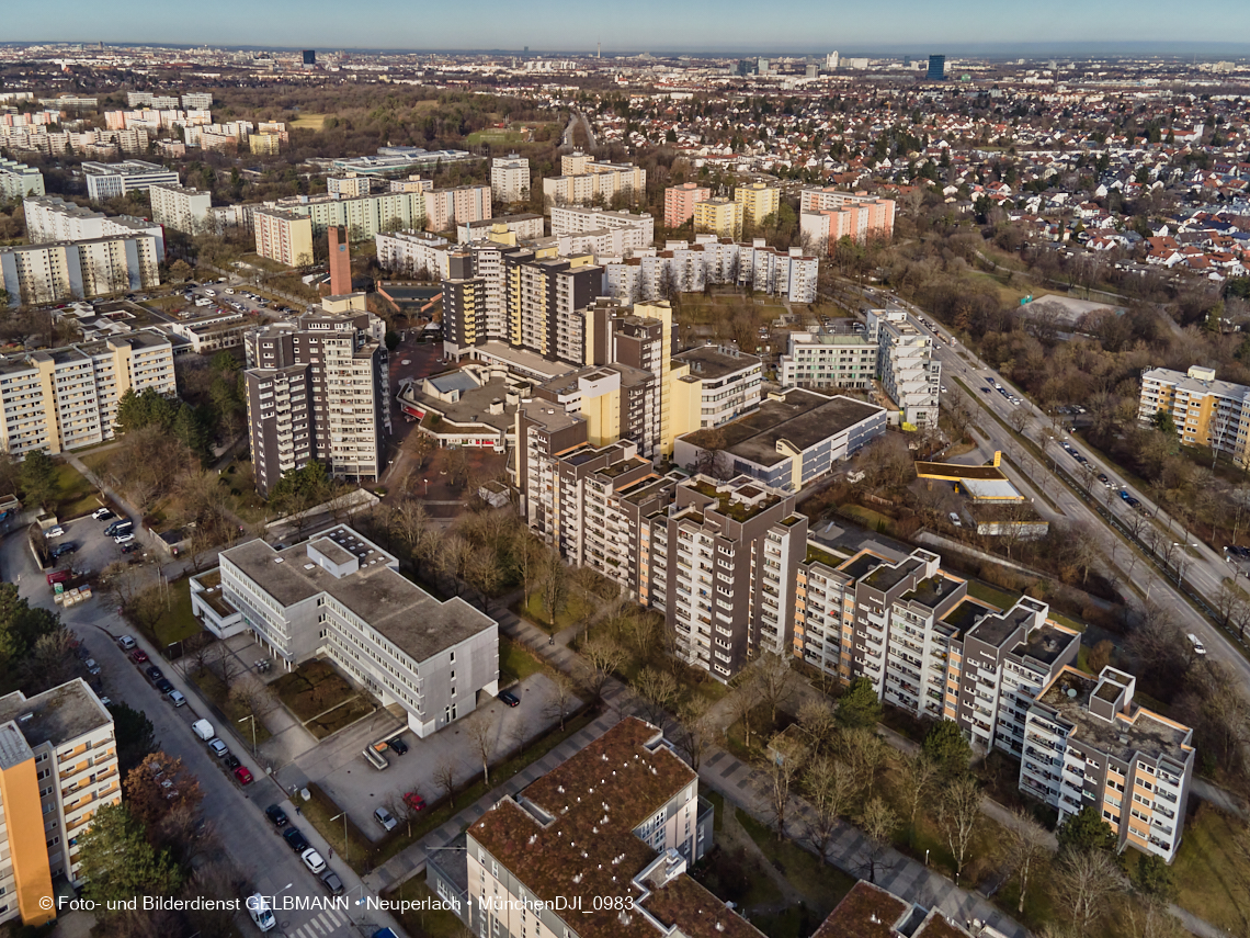 09.02.20222 - Marx-Zentrum und Umgebung in Neuperlach München 